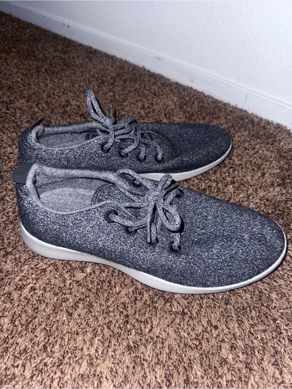 Allbirds Men's Wool Runner Sneakers Dark Gray Charcoal Size 12